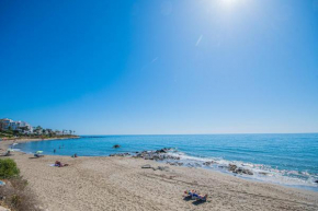 Cubo's Lubina Azul Beach